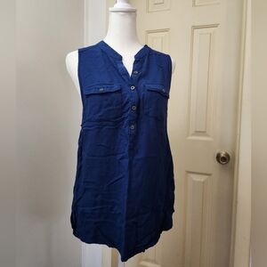 Abercrombie & Fitch Seeveless Viscose Top Blue